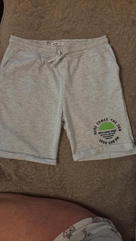 Krátke nohavice, 146