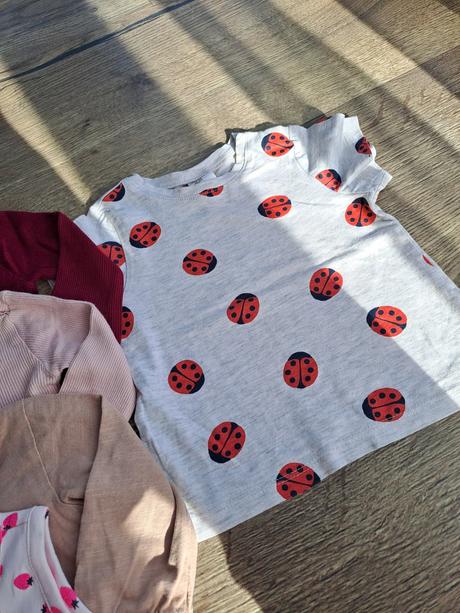 Tričká/bodycka 68, 68