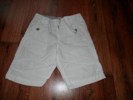 Kraťasky, kenvelo,110