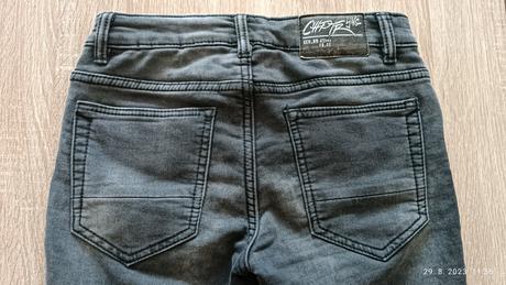 Nohavice, chapter young,152