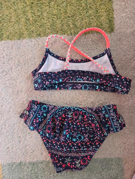 Dievcenske plavky, nabaiji,110