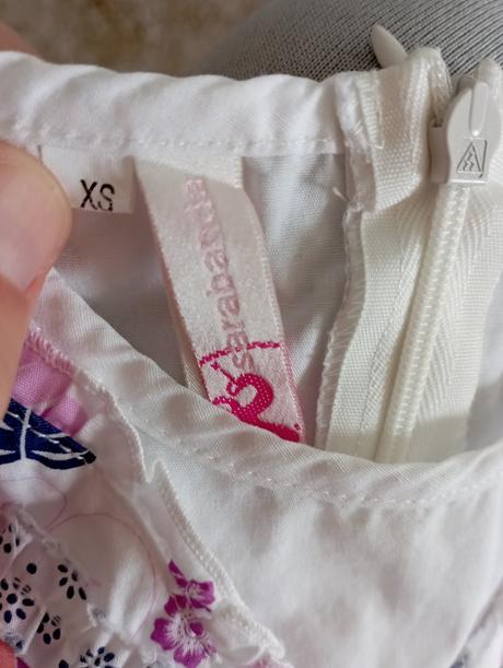 Kvetinové šaty sarabanda, 68