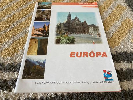 Školský atlas európa (2001),