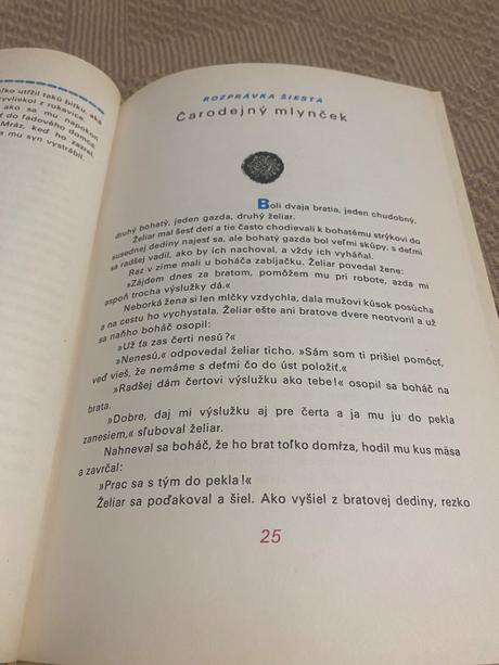 Krásne staré retro rozprávky tulenia princezná 76,