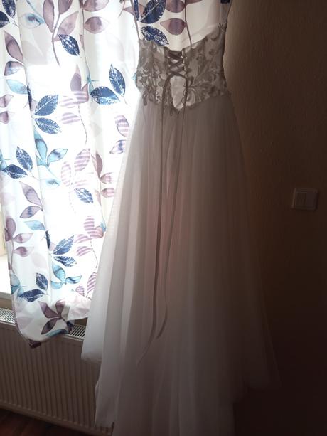 Svadobne saty xs/s/m 300e, xs