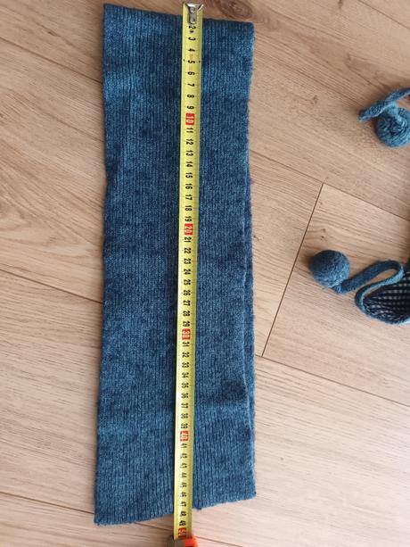 Amat čiapka na zimu so šálom, 48