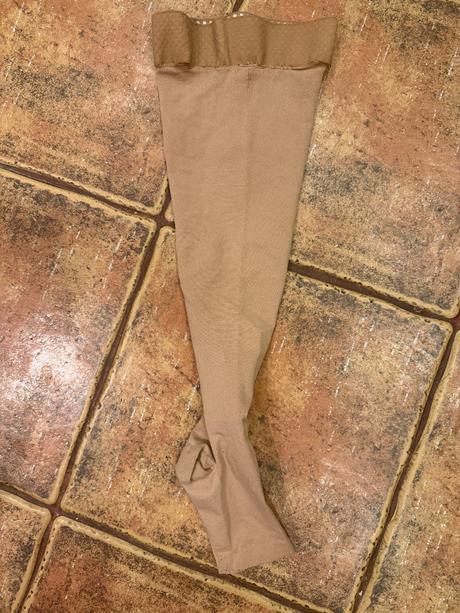 Sťahovacie pančušky a pozor beží očko, 