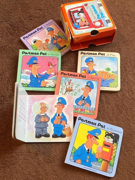 Postman pat - knihy, knižky, leporelo,