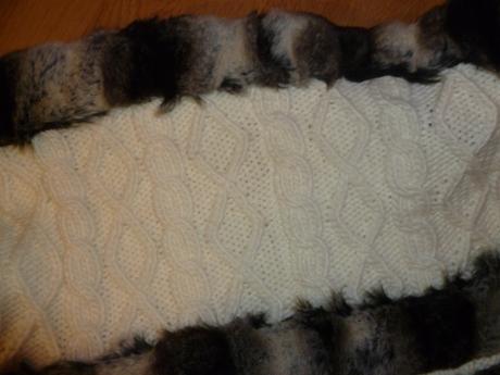 Šal/ nákrčník kožušina zo zajaca nenosený,