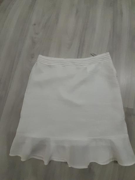 Biela sukňa, amisu,40