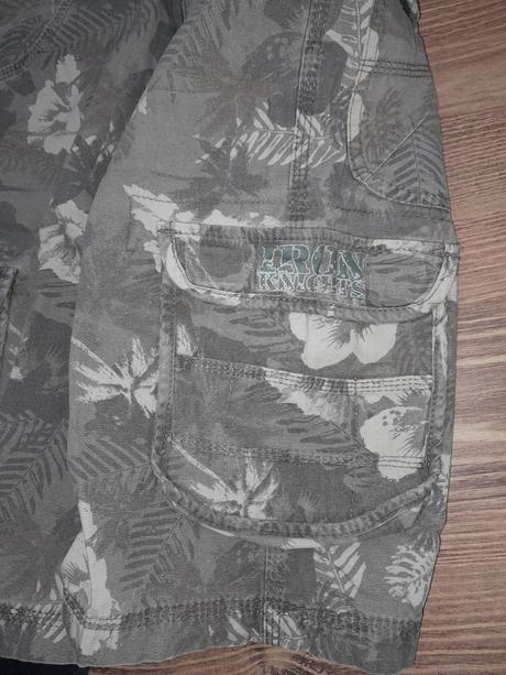 Krátke nohavice, 164