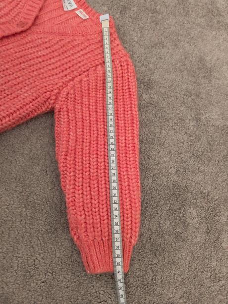 Teply svetrík, zara,104