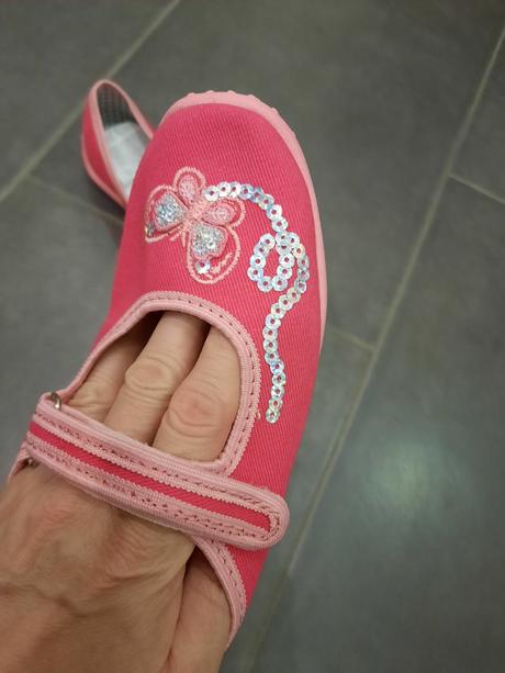 Prezúvky nazo, nazo,35