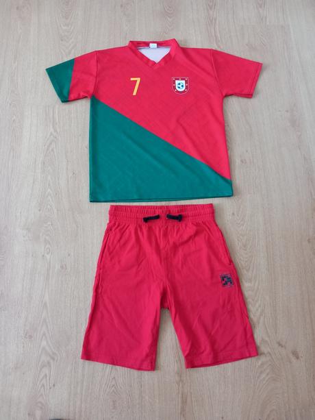 Futbalový dres ronaldo, 152
