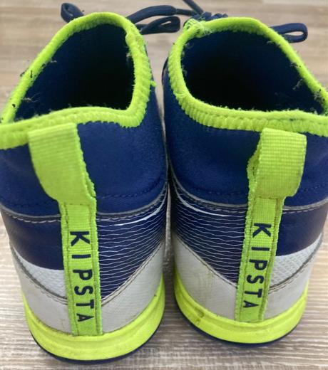 Kopačky(turfy) decathlon kipsta malé štuple, 38