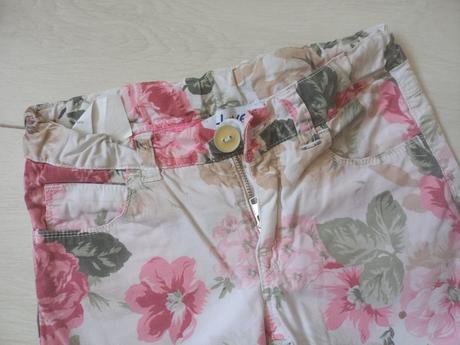 Dievčenské nohavice, 104