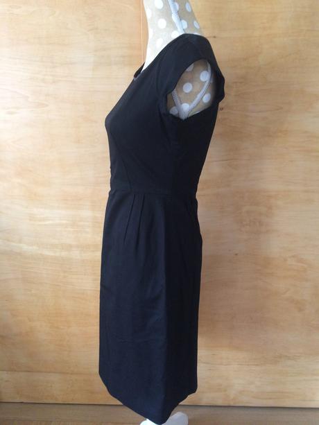 Bally, klasicke cierne saty, veľ. 36, s