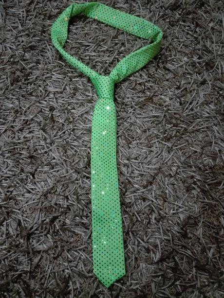 Trblietava kravata na karneval,