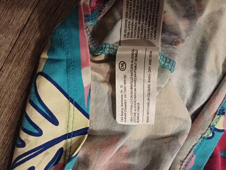 Detske dievcenske saty, c&a,92