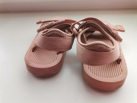 Dievčenské sandálky, 26