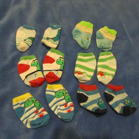 Sada tenkých ponožiek 6 párov cena 2 eurá, early days,74