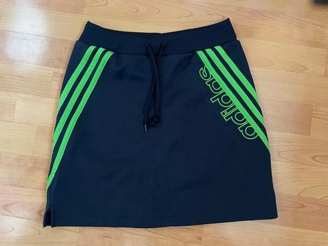 Funkcna sportova sukna, adidas,152