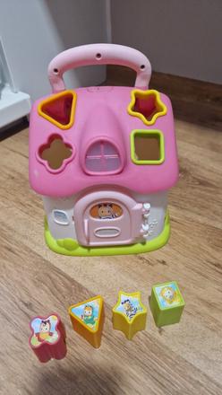 Domcek vkladacka smoby,