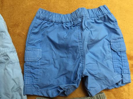 Nohavice a kratase, 62