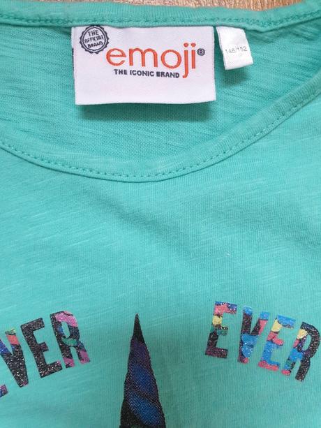 Tričko s krátkym rukávom a kraťasami, 146