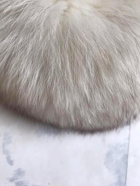 Kožušinová čiapka strieborná polárna líška, l