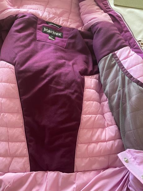 Predám novú dámsku zimnú bundu marmot dropw, s