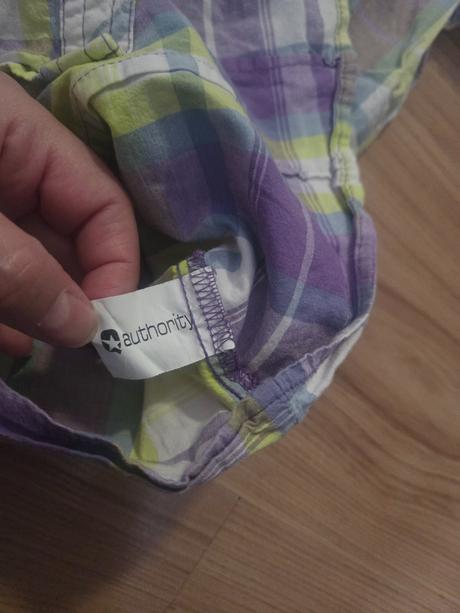 Košeľa, authority,s