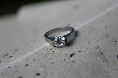 Prsteň z chirurgickej ocele s očkom swarowski, 