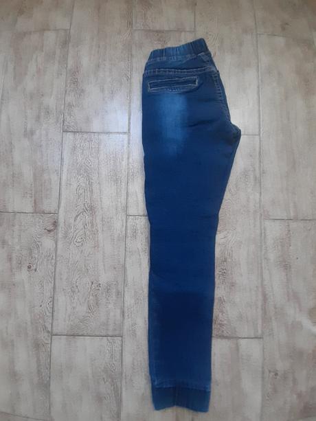 Elast.dievč.nohavice/dž./134, 134