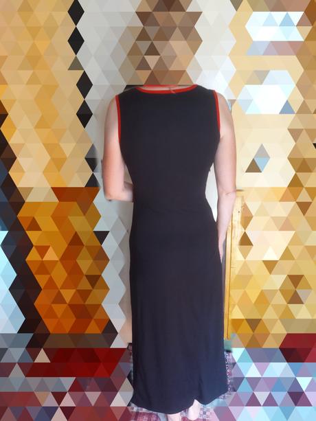 Dlhé čierne šaty, s