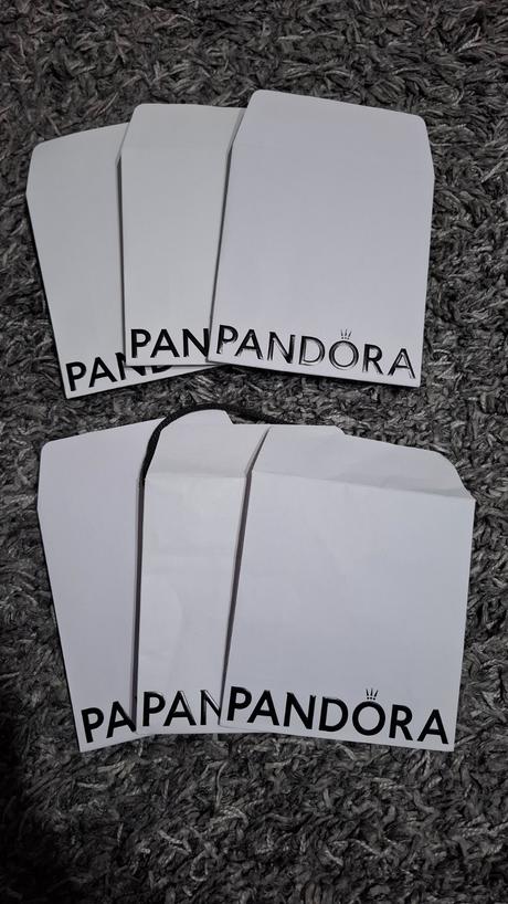 Tašky pandora, pandora