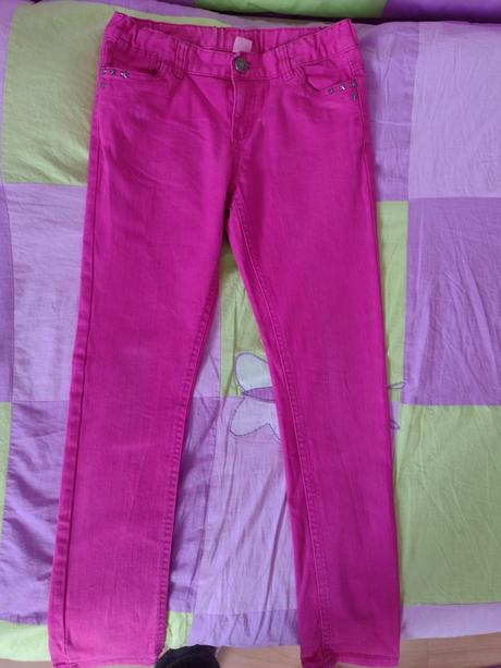 Ružové nohavice, 152