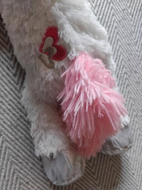 Plyšovy jednorožec,