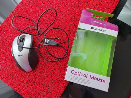 Optická myš, usb, čierno-strieborná, trust