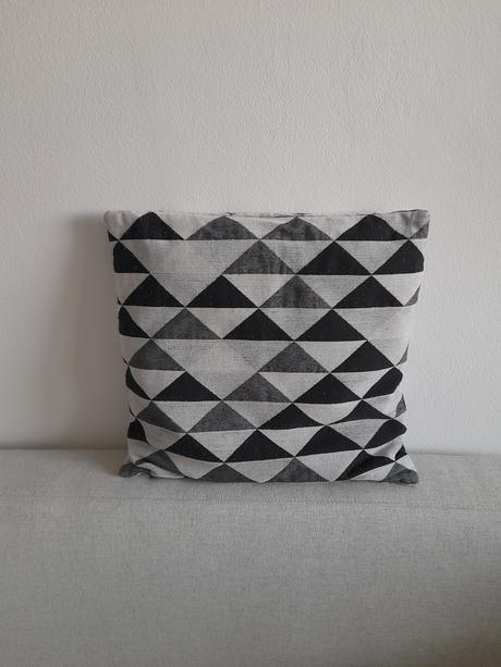 Vankúš, šírka (cm): 45,dĺžka (cm): 40