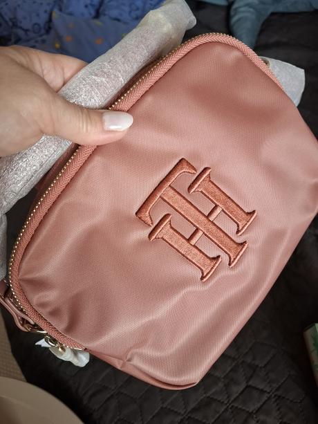 Kabelka zn.tommy hilfiger, tommy hilfiger