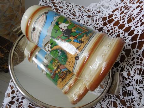 Korbel-keramika v ľudovom motíve,, 