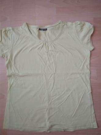 Zelenkavé tričko, 146