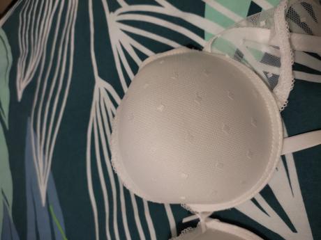 Podprsenka, reserved,80c