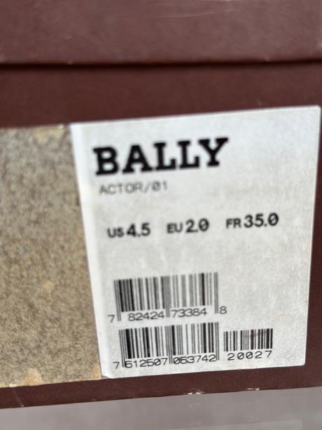 Bally kvalitné kožené topánky, 35