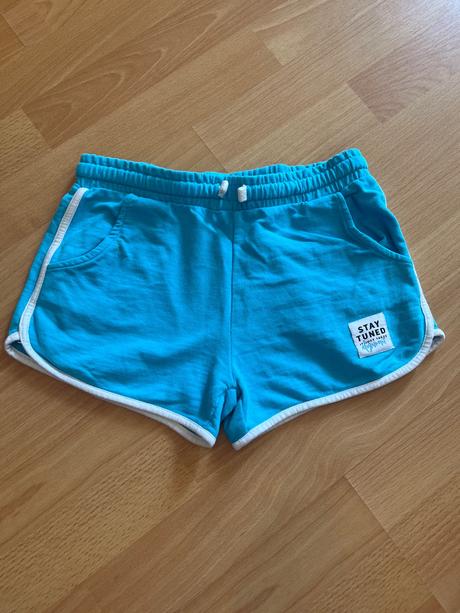 Kratase pageone 134-140, takko,134