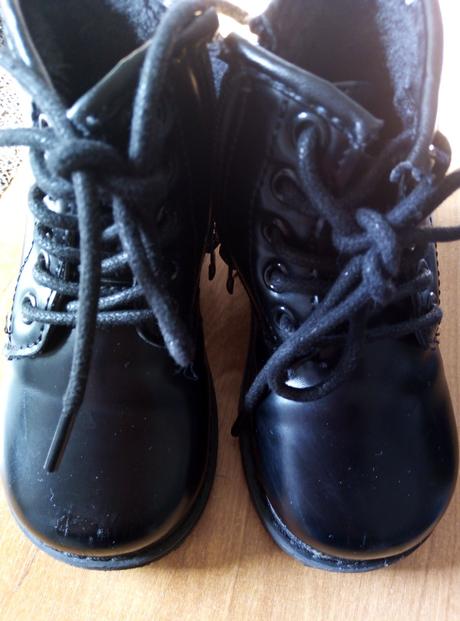 Zimne topánky, 21