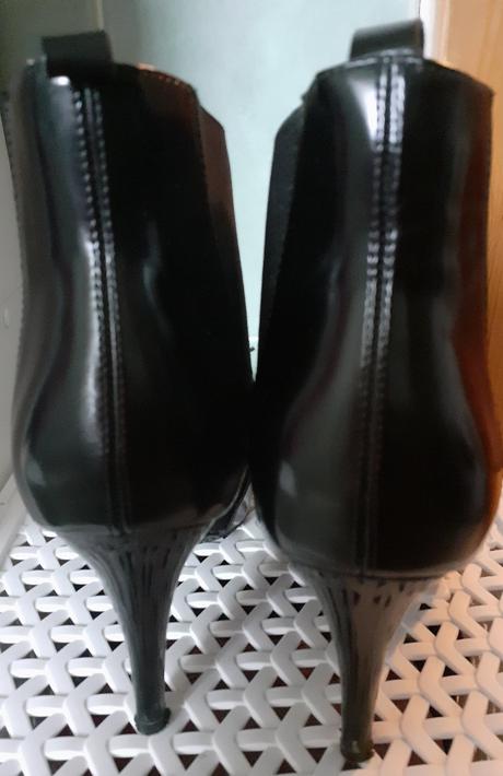 Kotnikove, jennifer&jennifer,38