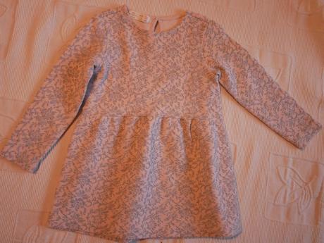 Elegantne saty so striebornymi kvetmi zara, zara,104