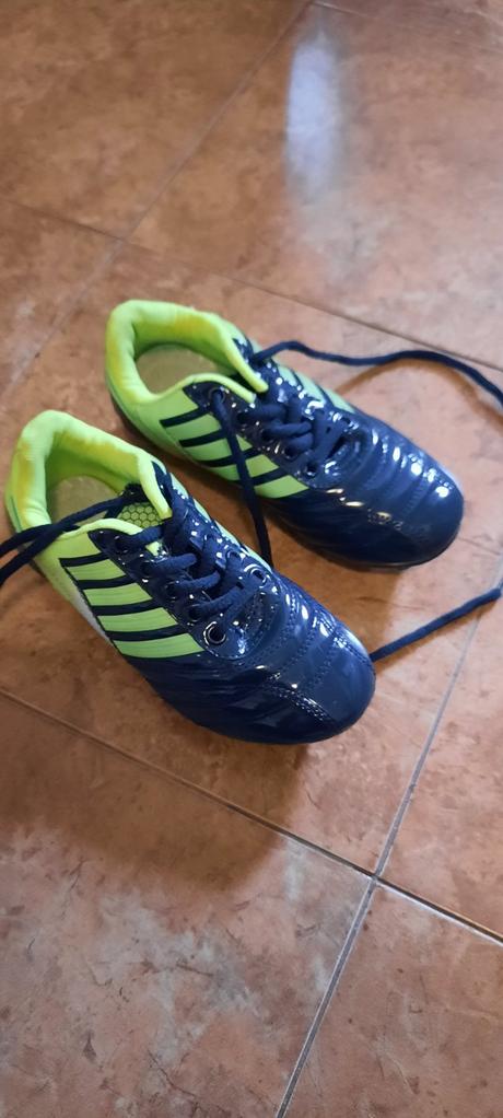 Futbalové kopačky top stav, 31
